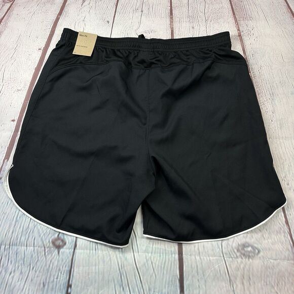 Nike Soccer Shorts Men's Large Slim Fit Black DH8116-010 Dri-Fit NWT - Picture 6 of 6